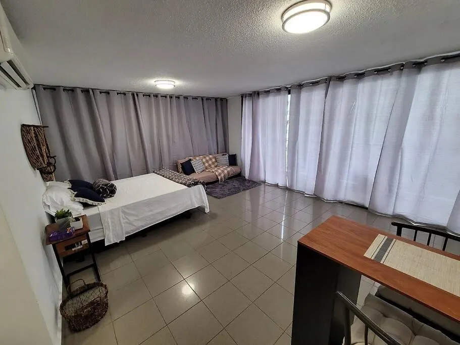 Ocean View Studio At Coral Beach San Juan